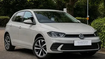 Begagnad VW Polo Life 95 HK (69 kW) 2026 Halvkombi