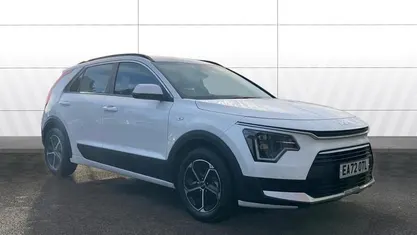 White Used 2022 Kia Niro SUV | £19,874 (Fair price)