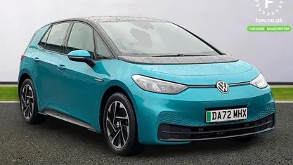 Turquoise Used 2021 VW ID.3 Comfortline Hatchback | £14,599 (Fair price)