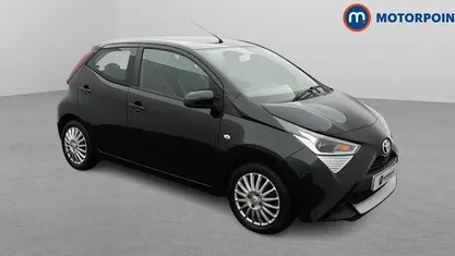 Used 2019 Toyota Aygo X-play Hatchback | £10,799 (Fair price)