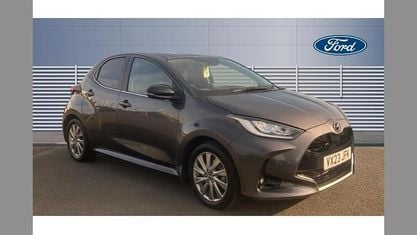 Używany Mazda 2 116 KM (85 kW) 2023 Szary Hatchback