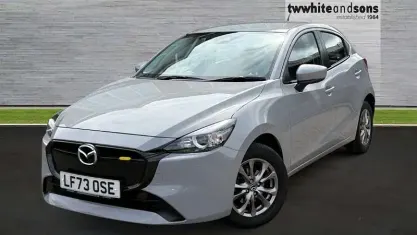 Used Mazda 2 Center-Line 90 HP (66 kW) 2024 Hatchback