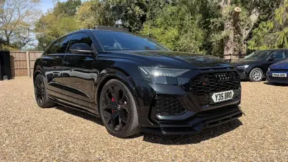 Used Audi Q8 Basis 600 HP (441 kW) 2021 Black SUV