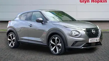 Używany Nissan Juke Tekna 143 KM (105 kW) 2023 Szary SUV
