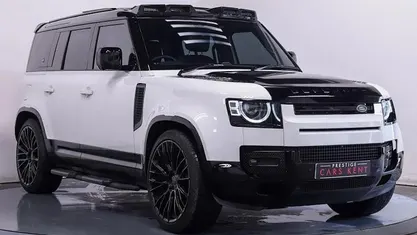 Used 2024 Land Rover Defender HSE Dynamic Estate | £66,000 (Fair price)