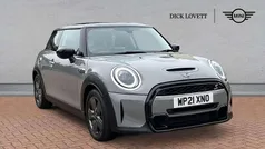 Used 2021 Mini Cooper S Classic Hatchback | £17,995 (Fair price)