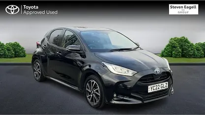 Used 2025 Toyota Yaris Hybrid Design Hatchback | £17,295 (Super price)