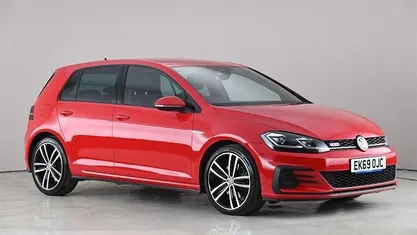 Used VW Golf VII GTD 184 HP (135 kW) 2019 Red Hatchback