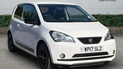 Used Seat Mii Design 60 HP (44 kW) 2017 White Hatchback