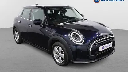 Used Mini Cooper Classic 136 HP (100 kW) 2022 Hatchback