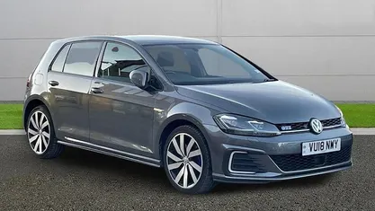 Used VW Golf VII Advance 204 HP (150 kW) 2020 Hatchback