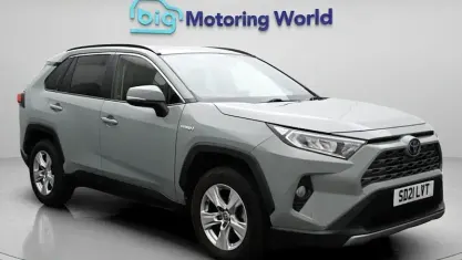 Używany Toyota RAV4 218 KM (160 kW) 2022 SUV