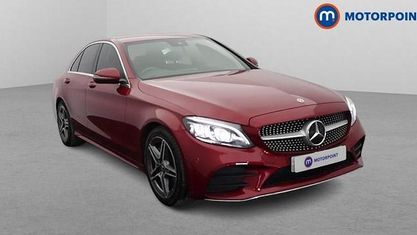 Käytetty Mercedes C300 AMG Line Premium 258 HP (189 kW) 2019 Punainen Sedan
