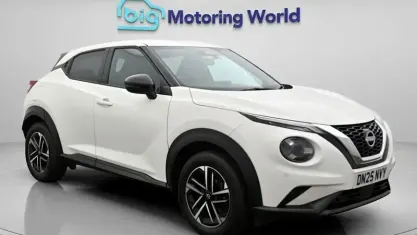 Used Nissan Juke N-Connecta 114 HP (83 kW) 2025 White SUV