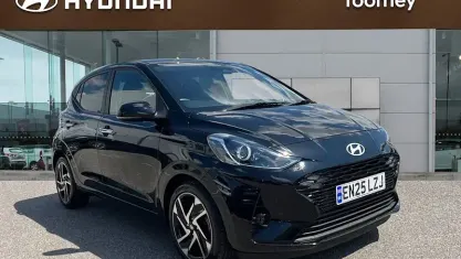 Used Hyundai i10 Premium 63 HP (46 kW) 2025 Black Hatchback