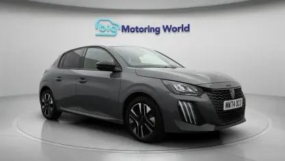 Used Peugeot 208 Allure 101 HP (74 kW) 2024 Grey Hatchback