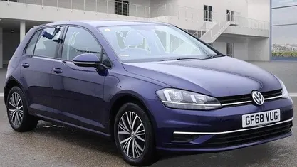 Used 2018 VW Golf VII SE Hatchback | £11,490 (Fair price)
