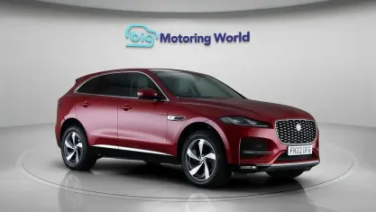 Used Jaguar F-Pace S 404 HP (297 kW) 2022 Red SUV
