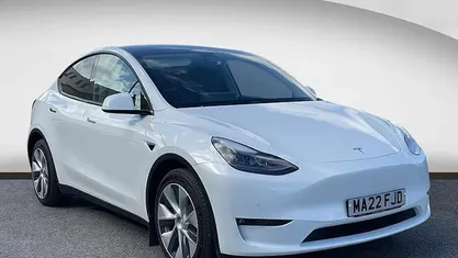 Used Tesla Model Y Long Range AWD 286 kW (389 HP) 2025 SUV