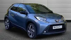 Persian salt with black New 2025 Toyota Aygo Hatchback | £16,250 (Good price)