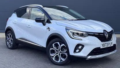 Used 2023 Renault Captur Techno SUV | £15,995 (Fair price)