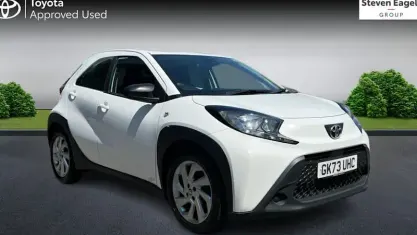 Used Toyota Aygo X PURE 72 HP (52 kW) 2025 SUV