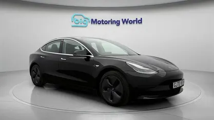 Used Tesla Model 3 Standard Range 239 kW (325 HP) 2020 Black Sedan