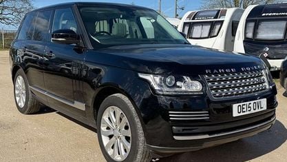 Second-hand Land Rover Range Rover Vogue SE 258 CP (189 kW) 2017 SUV