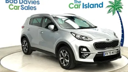 Usado Kia Sportage 136 HP (100 kW) 2020 Prateado SUV