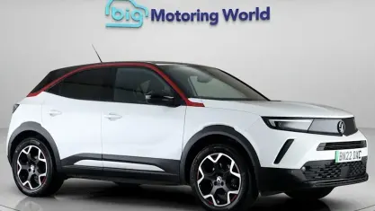 Used Vauxhall Mokka SRi 100 kW (136 HP) 2022 White SUV