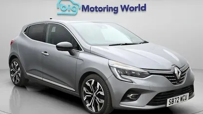 Used Renault Clio V Techno 90 HP (66 kW) 2023 Hatchback