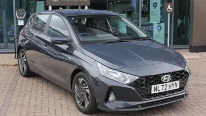 Used Hyundai i20 SE 101 HP (74 kW) 2022 Grey Hatchback