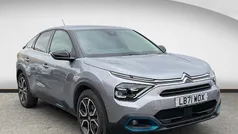 Used 2023 Citroën e-C4 Shine Hatchback | £12,290 (Super price)