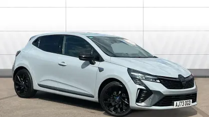 Used Renault Clio Esprit Alpine 143 HP (105 kW) 2025 Hatchback