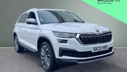 Begagnad Skoda Kodiaq SE L Executive 150 HK (110 kW) 2023 Vit SUV