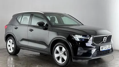 Used 2025 Volvo XC40 Core SUV | £22,850 (Good price)