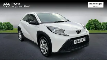 Used Toyota Aygo X PURE 72 HP (52 kW) 2025 SUV