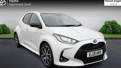 Used Toyota Yaris Hybrid 116 HP (85 kW) 2021 Hatchback