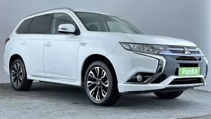 Used Mitsubishi Outlander P-HEV 203 HP (149 kW) 2016 Estate