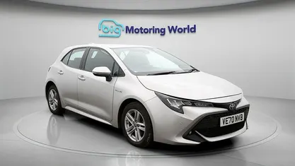 Used Toyota Corolla 122 HP (89 kW) 2021 Hatchback