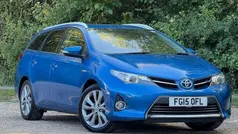 Used 2013 Toyota Auris Touring Sports Estate | £9,999 (Fair price)