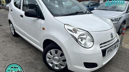 Begagnad Suzuki Alto 68 HK (50 kW) 2013 Vit Halvkombi