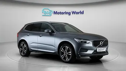 Used Volvo XC60 190 HP (139 kW) 2019 Grey SUV
