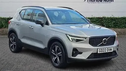 Used Volvo XC40 Plus 197 HP (144 kW) 2022 Silver SUV