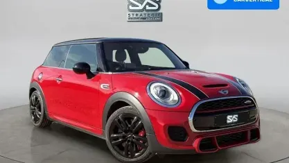 Usado Mini John Cooper Works Hatch 231 CV (169 kW) 2017 Rojo Utilitario