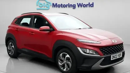 Used Hyundai Kona SE 141 HP (103 kW) 2022 Red SUV