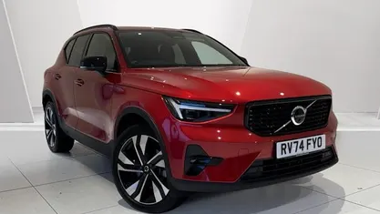Used 2025 Volvo XC40 Ultra SUV | £32,790 (Fair price)