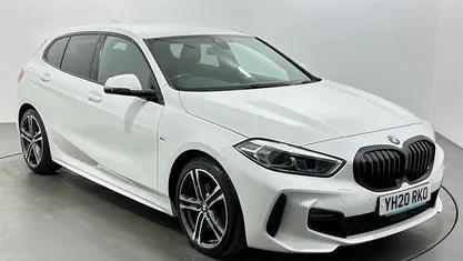 Used BMW 118 M Sport 150 HP (110 kW) 2020 White Hatchback