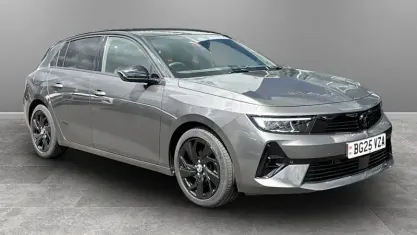 Used Vauxhall Astra 131 HP (96 kW) 2025 Grey Hatchback