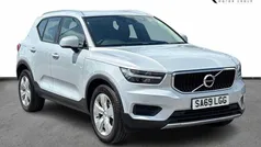 729 glacier silver Used 2019 Volvo XC40 Momentum SUV | £16,191 (Fair price)